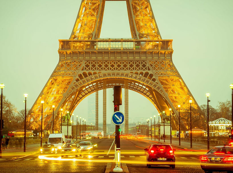 Earth Pic Daily - Tour Eiffel Actuelle